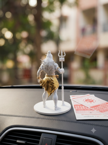 Xclusivis car Shiva statue